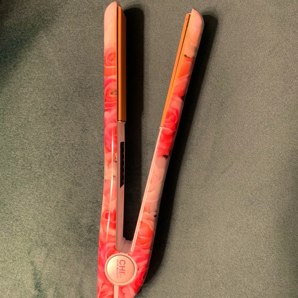 Chi 1” Flat Iron